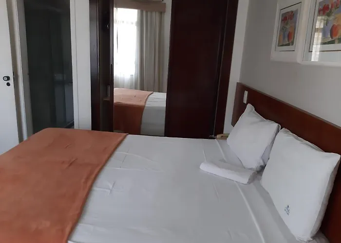 Flat Golden Beira Mar 557